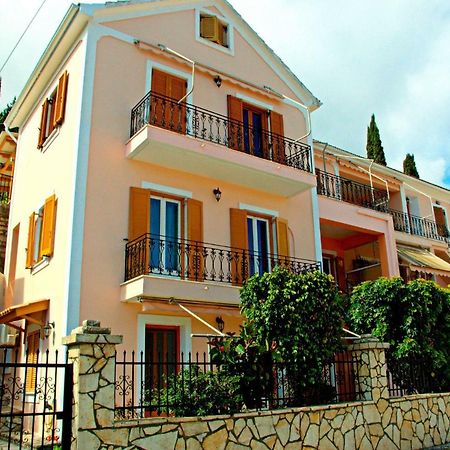 Korona Apartments 바티 외부 사진