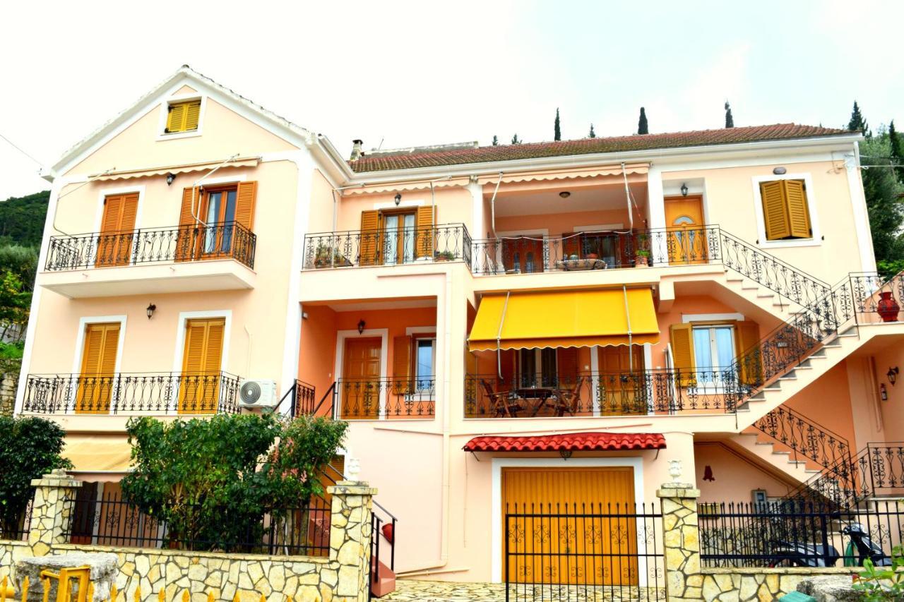 Korona Apartments 바티 외부 사진